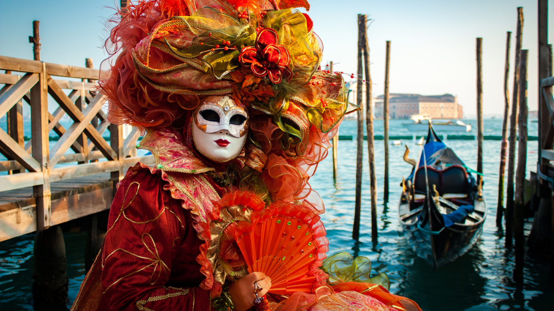 Costume tradizionale al Carnevale di Venezia.