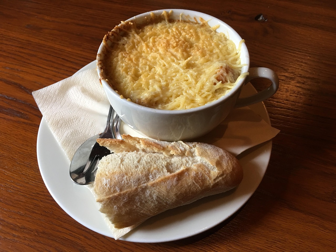Zuppe e minestre regionali: il comfort food italiano per eccellenza
