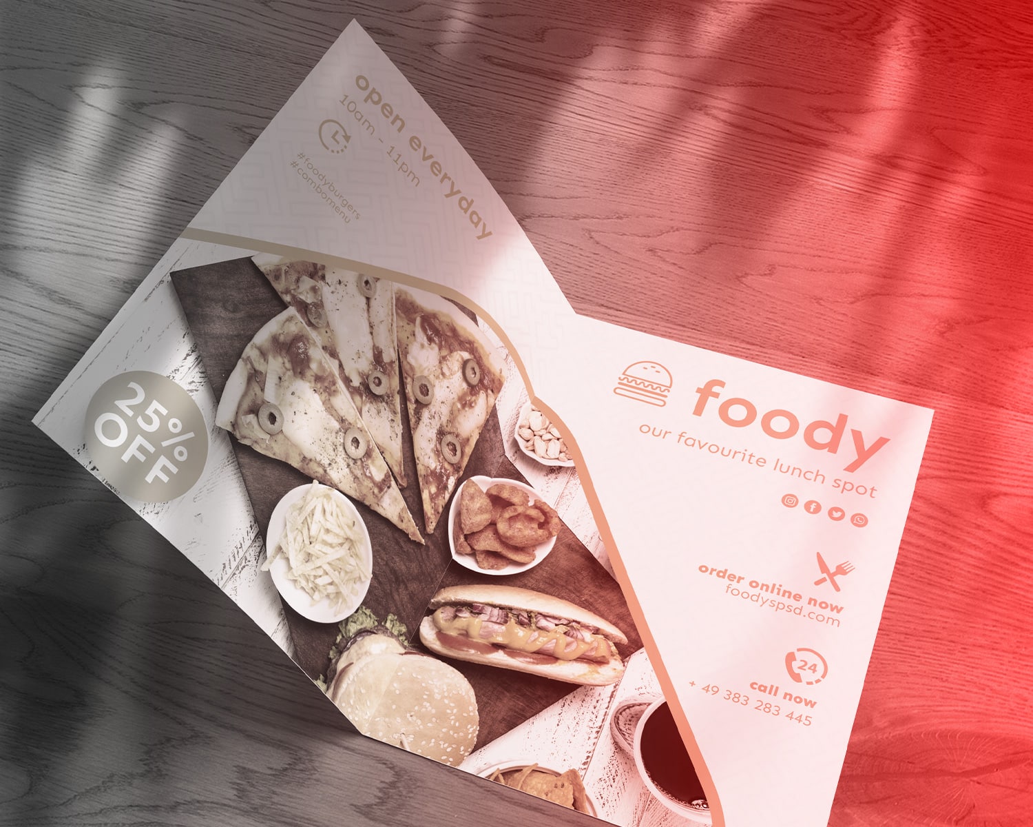 Folleto de descuentos Foodly para almuerzos, pizzas y bocadillos.