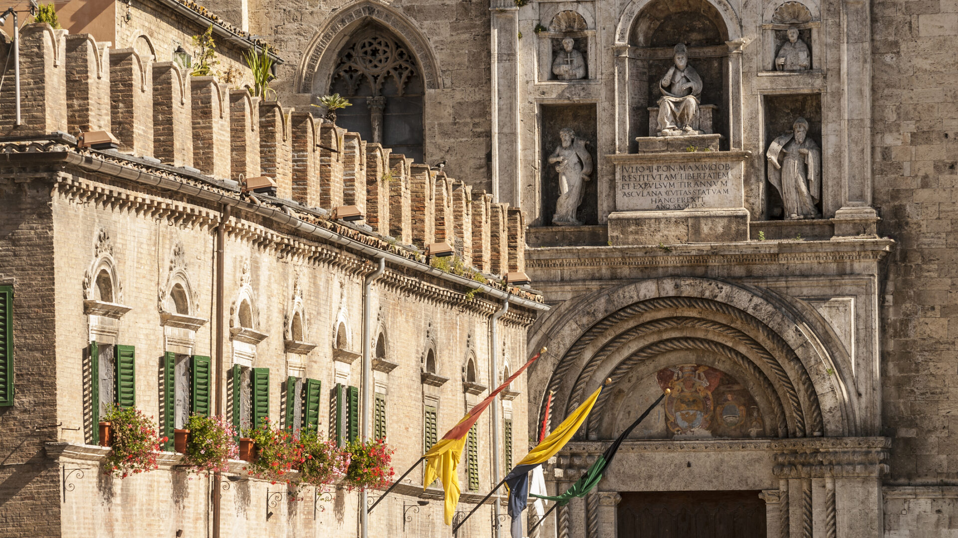 Ascoli Piceno palazzo Antico