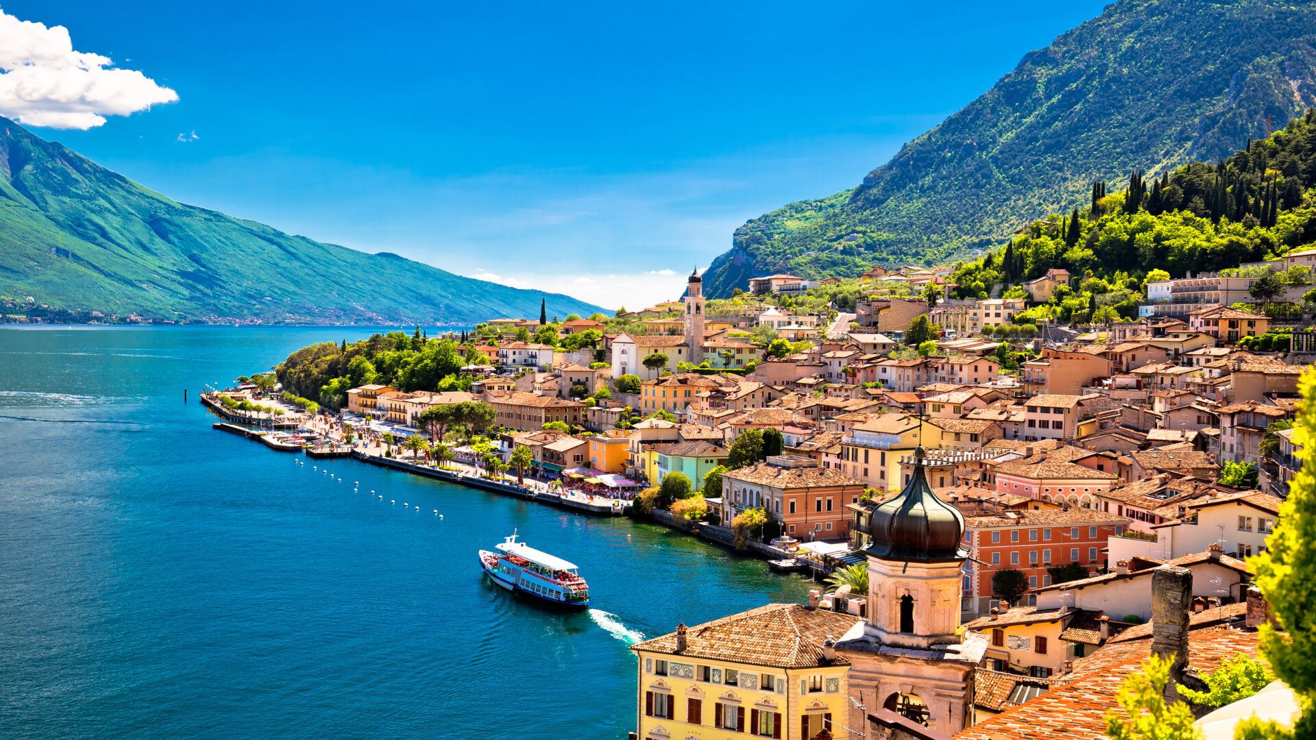 Paysage du lac de Garde, Italie.
