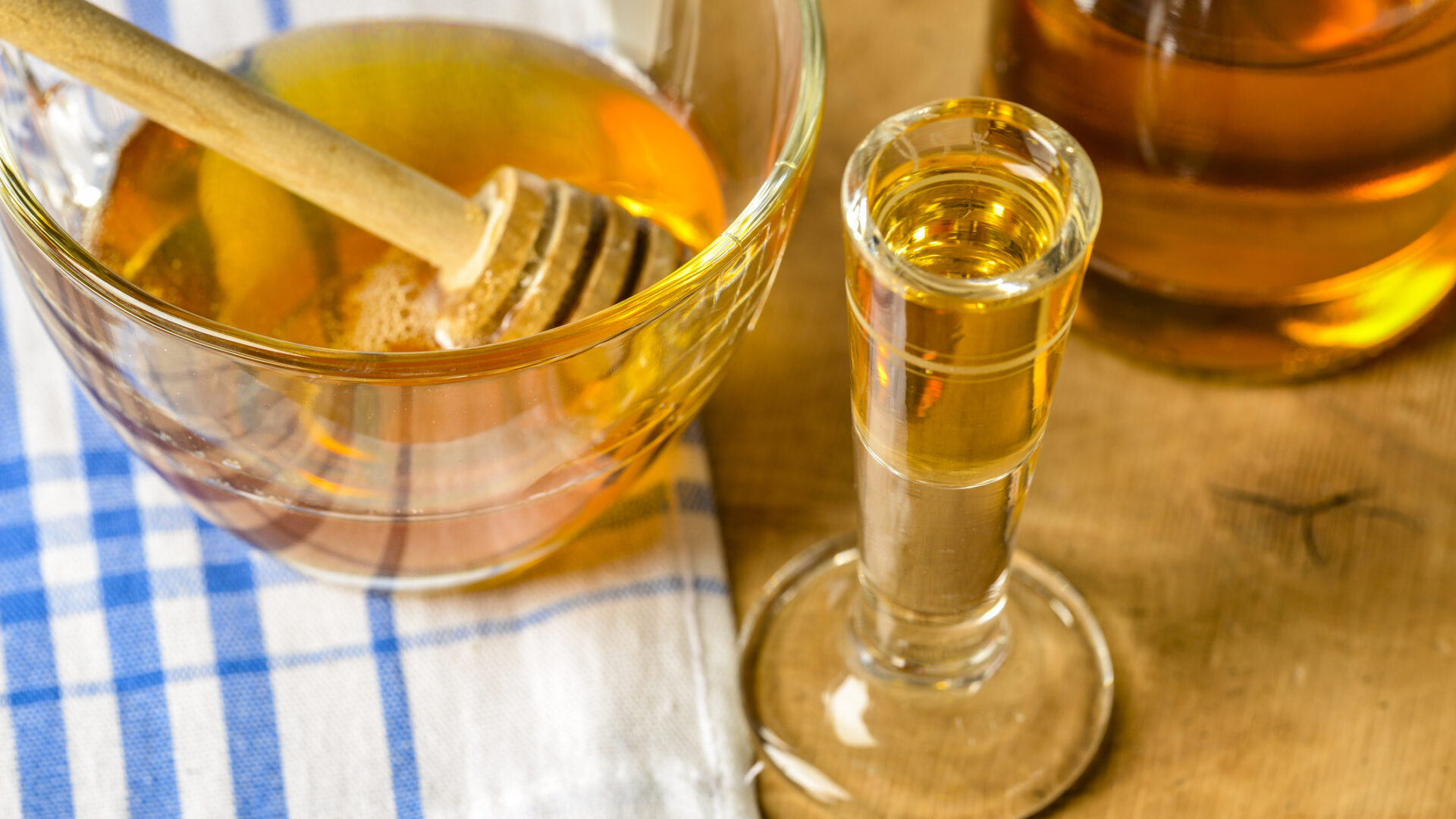 Idromele,gradazione alcolica,bevanda storica,fermentazione,miele