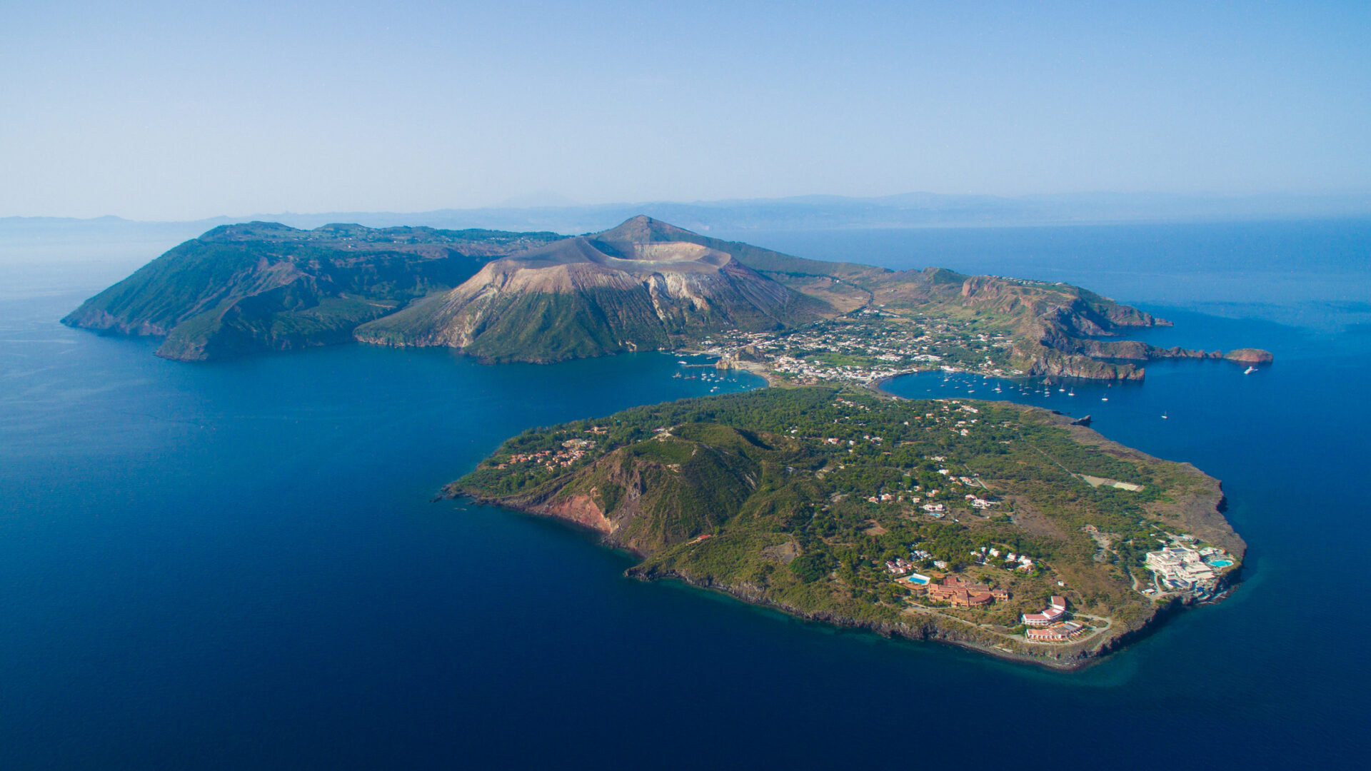 Arcipelago delle Isole Eolie in Sicilia