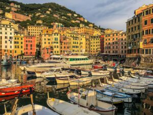Le migliori sagre enogastronomiche d’Italia nel weekend 9-10 maggio 2026: da Camogli al Girotonno di Carloforte, guida completa