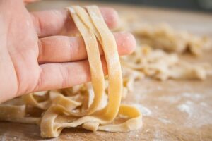 Pasta fresca regionale: dalle trofie ai culurgiones, viaggio nella sfoglia