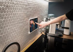 Smart home e domotica in Italia 2026: i migliori dispositivi per controllare luci, riscaldamento e sicurezza