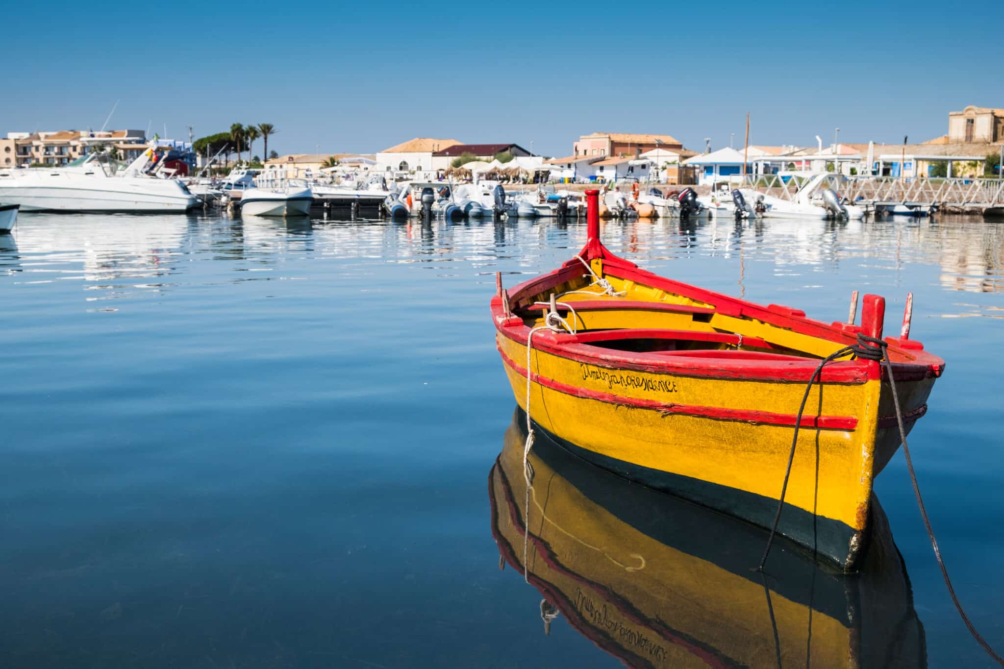 Barca nel porto di Marzamemi