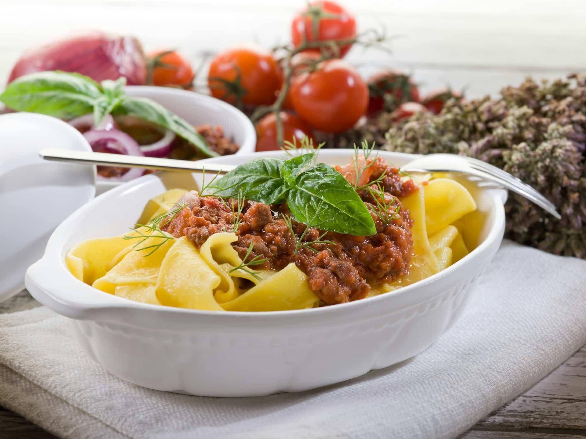 Pappardelle con sugo alla bolognese