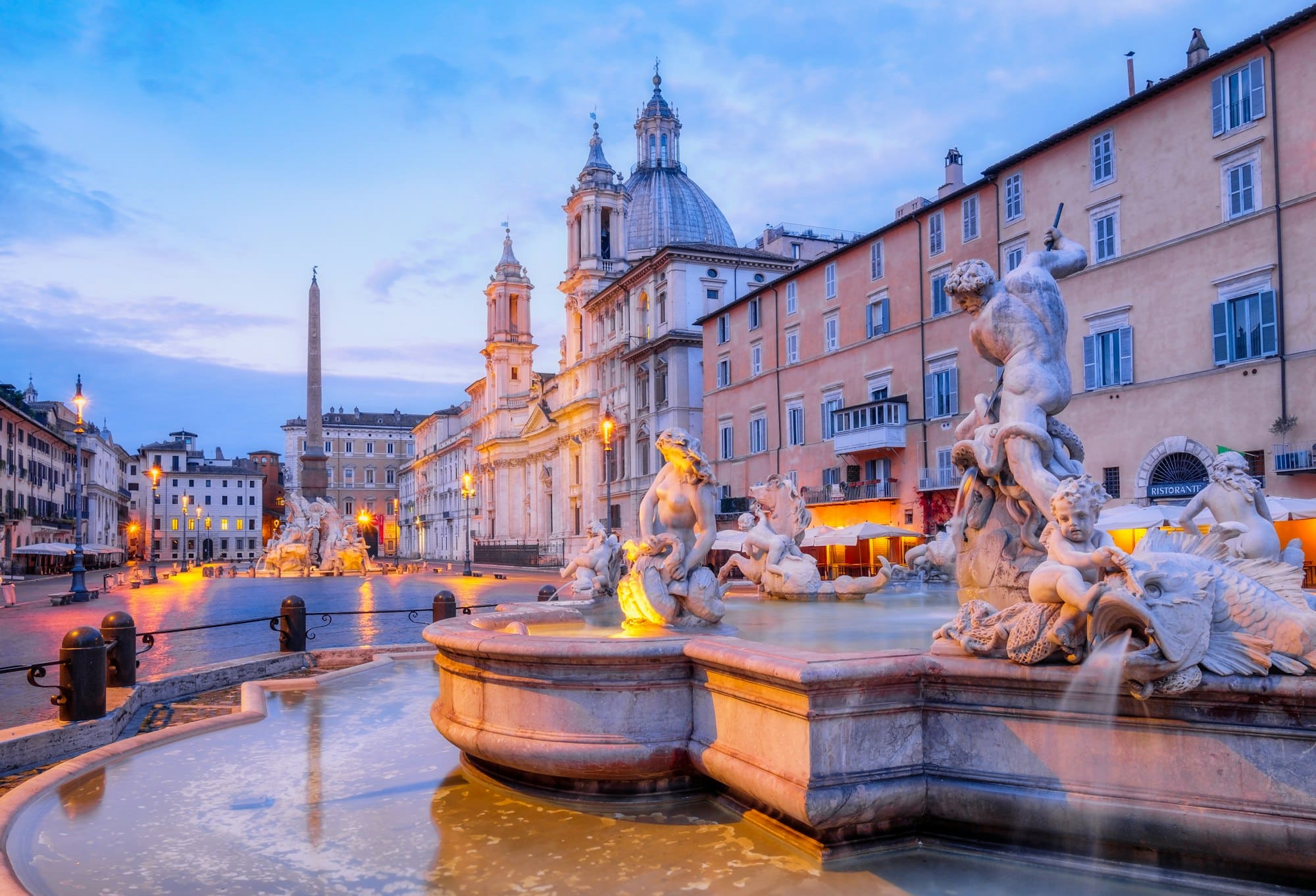 Pizza Navona con la Fontana dei Quattro Fiumi