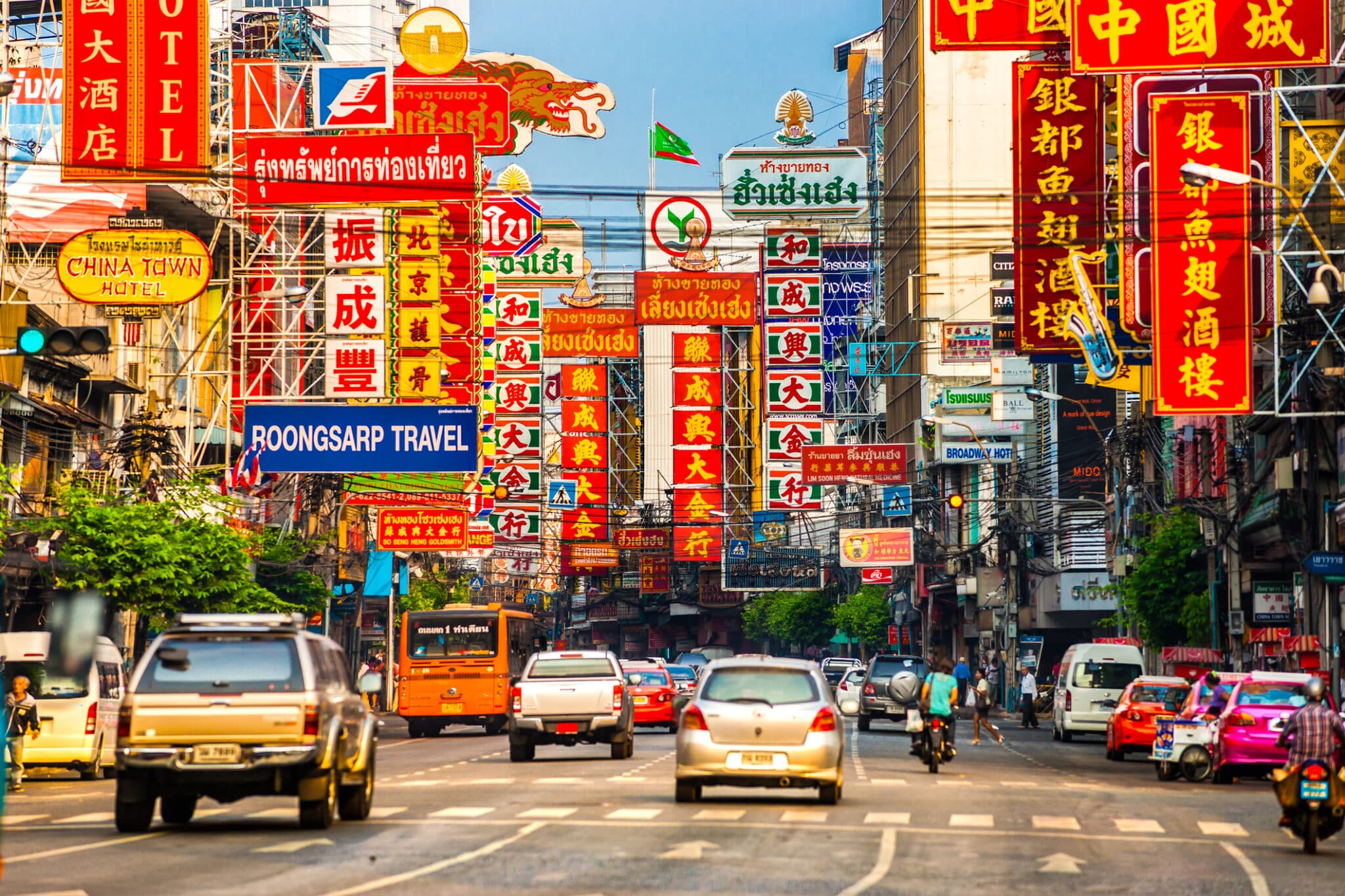 Strada di Yaowarat a Bangkok