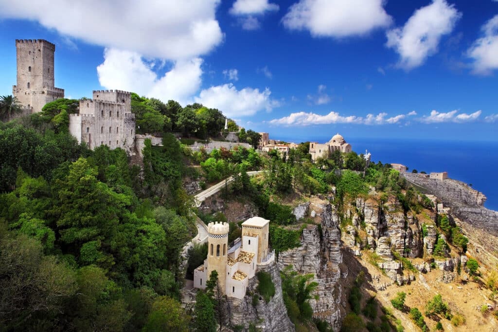 Bellissima vista panoramica dal monte Erice