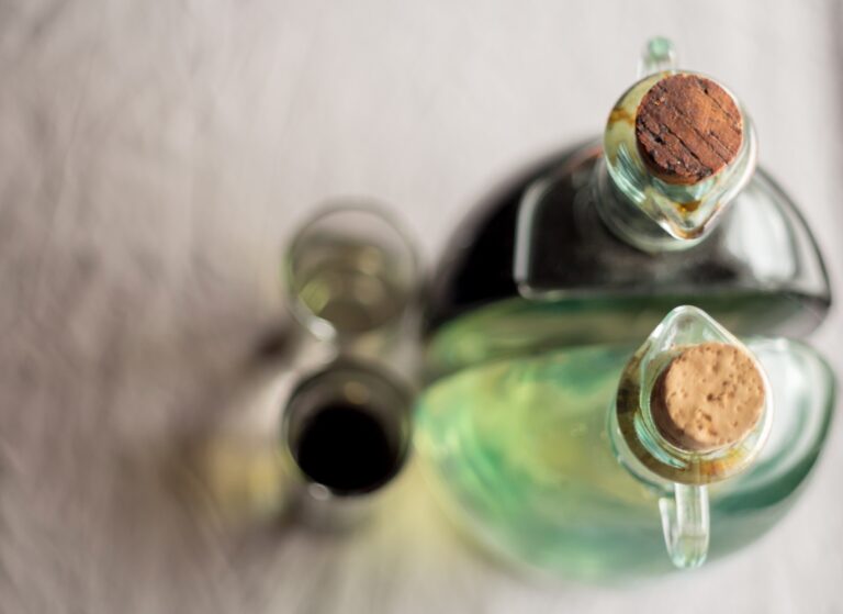 Liquori italiani: storia, produzione, degustazione e itinerari del gusto